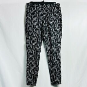 Lildy Women’s Sz L/XL Navy & Cream Printed Jeggings Super Stretchy & Comfy